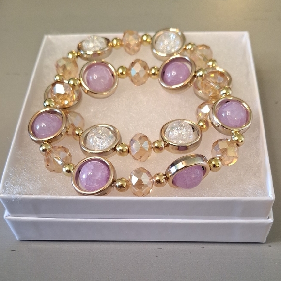 Elegant Gold & Lavender Beaded Bracelet - Picture 1 of 4
